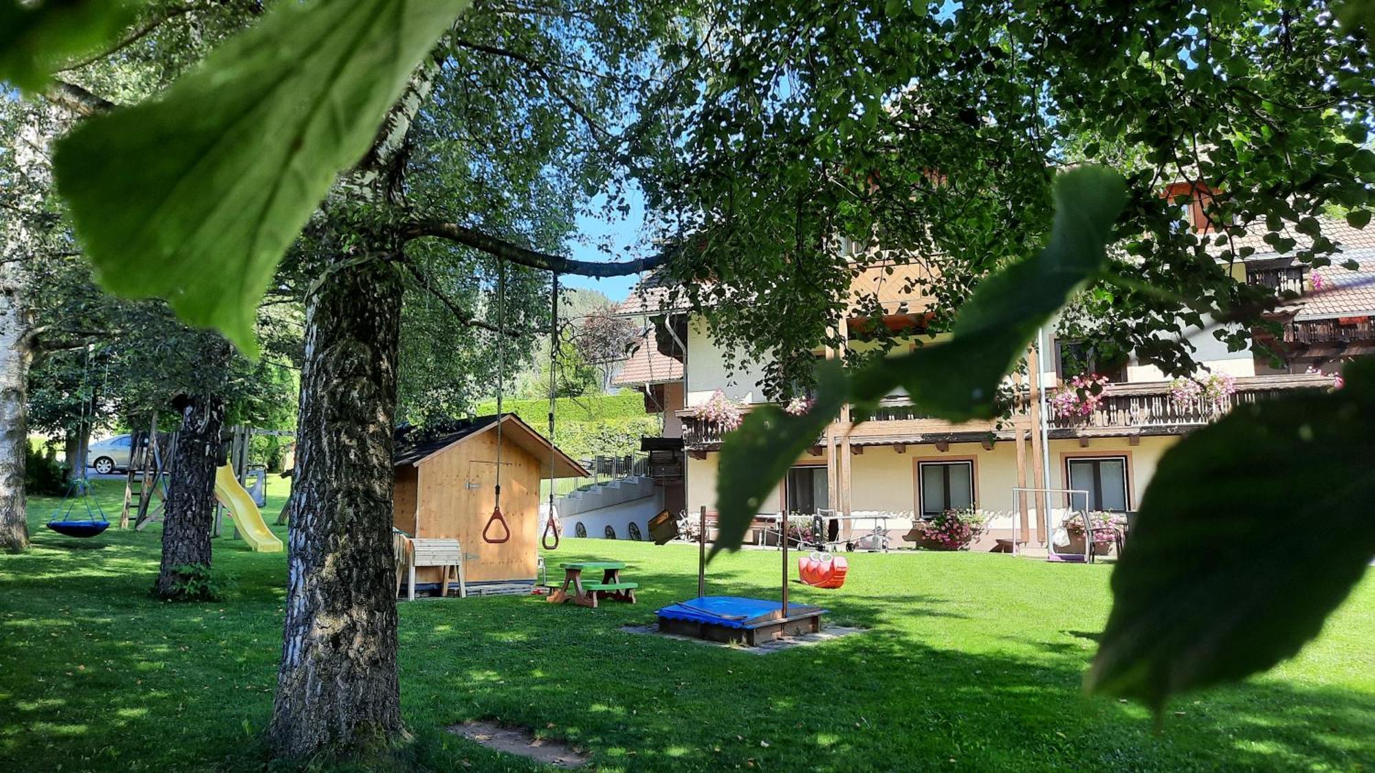 Urlaub Am Bauernhof Gaenser Sankt Peter am Kammersberg ภายนอก รูปภาพ