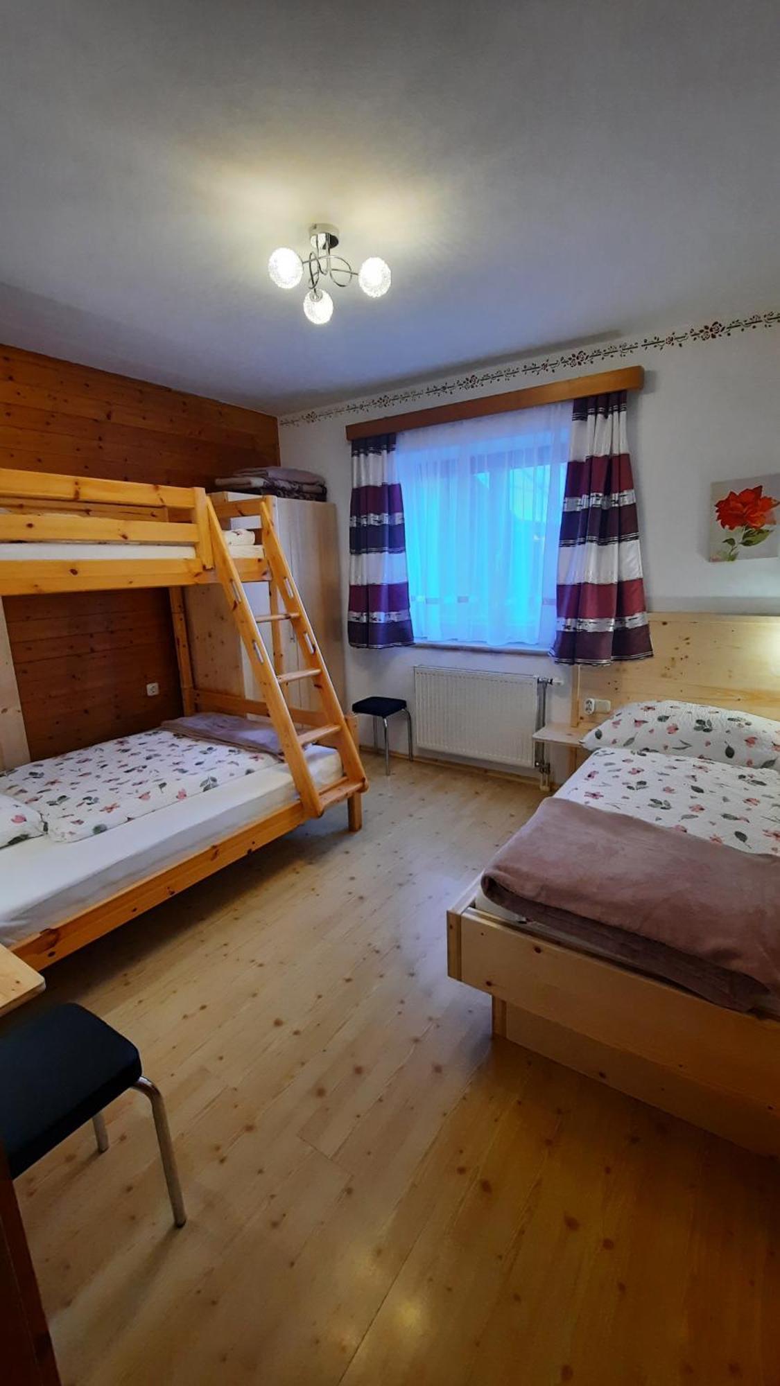 Urlaub Am Bauernhof Gaenser Sankt Peter am Kammersberg ภายนอก รูปภาพ